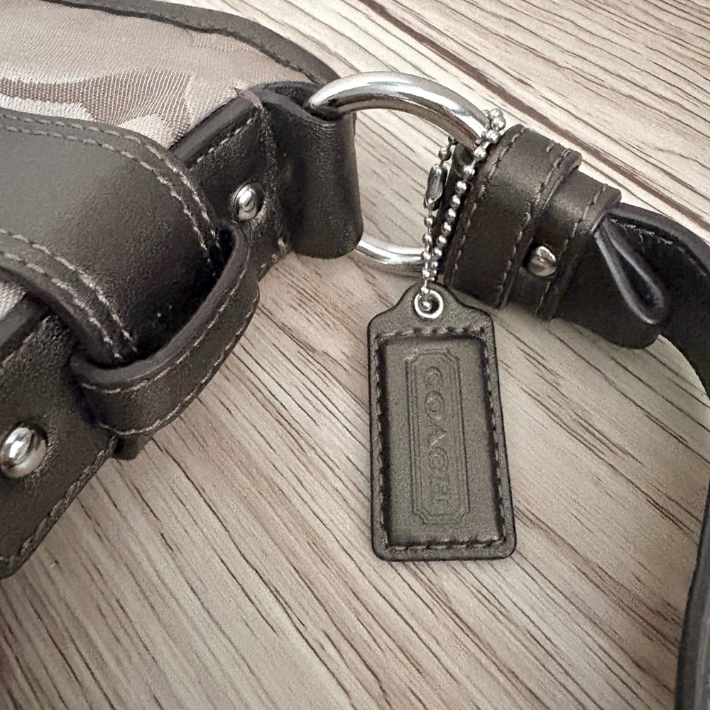 COACH F19730 Signature Chain Brown Beige Convertible Crossbody Shoulder bag - Picture 7 of 14